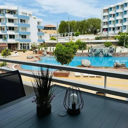 Dorys Apartment *